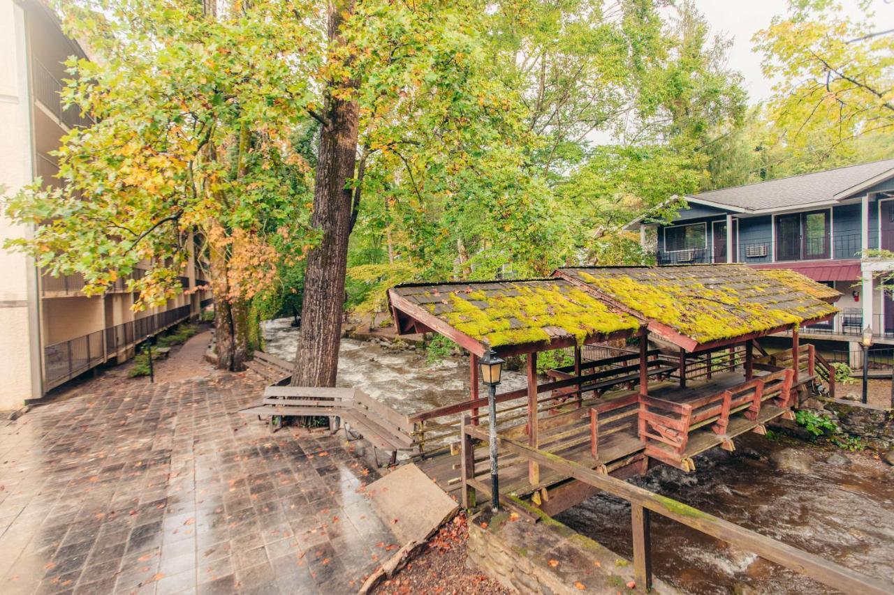 Brookside Lodge Gatlinburg Exteriör bild